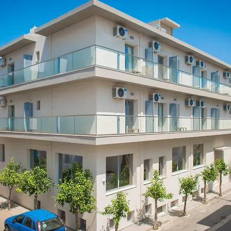 (adults Only) Hotel Hersonissos (Crete)